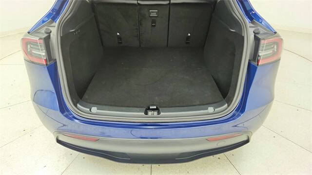 2025 Tesla Model Y Long Range