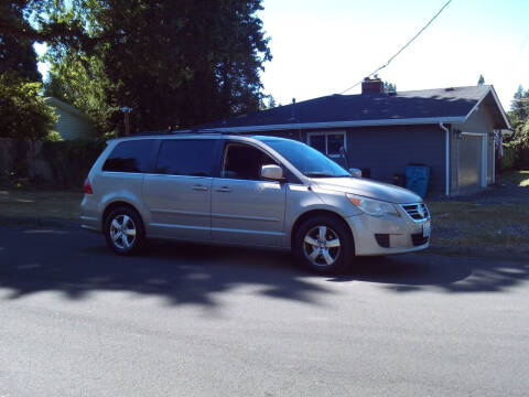 2009 Volkswagen Routan SE