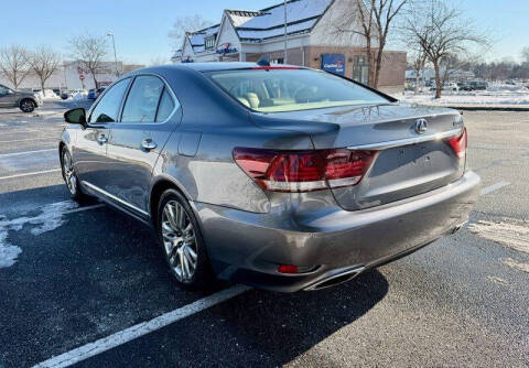 2016 Lexus LS 460