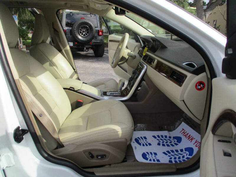2012 Volvo XC70 3.2 Platinum