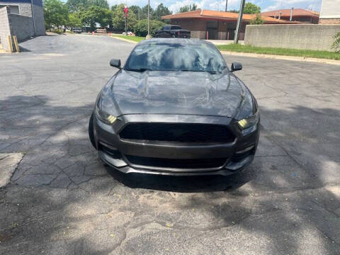 2017 Ford Mustang V6