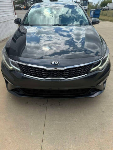 2020 Kia Optima for sale at Carsland KC in Kansas City MO