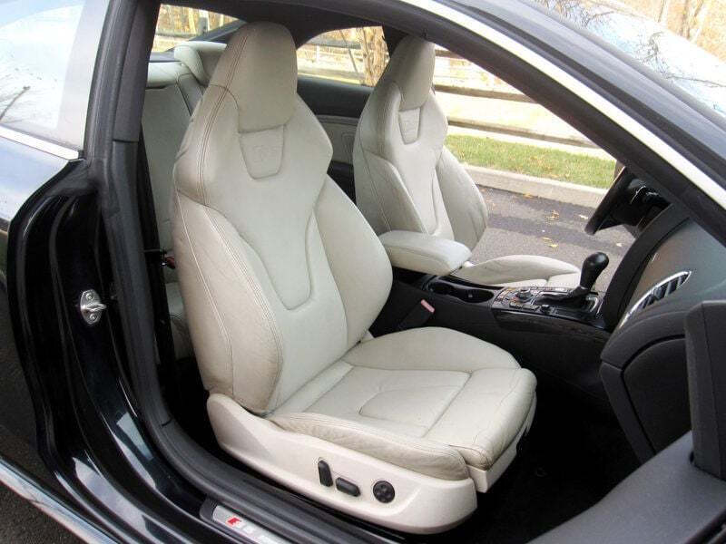 2011 Audi S5 4.2 quattro Prestige