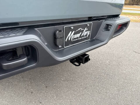 2026 Jeep Gladiator Willys