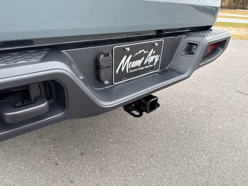 2026 Jeep Gladiator Willys