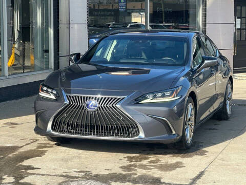 2019 Lexus ES 300h