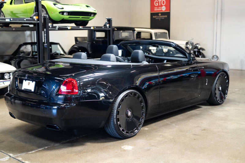 2020 Rolls-Royce Black Badge Dawn