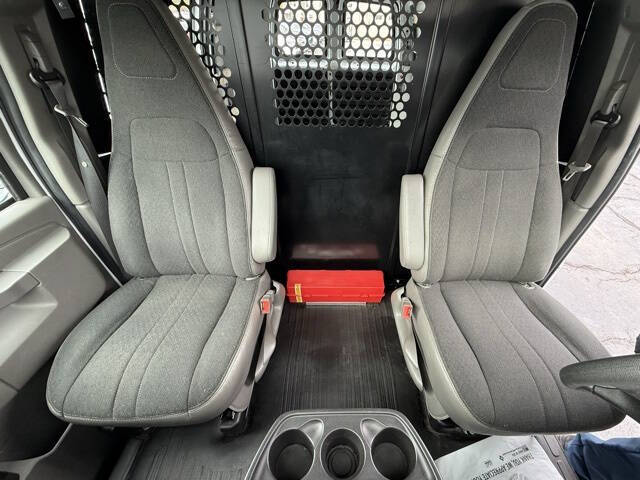 2024 Chevrolet Express 2500