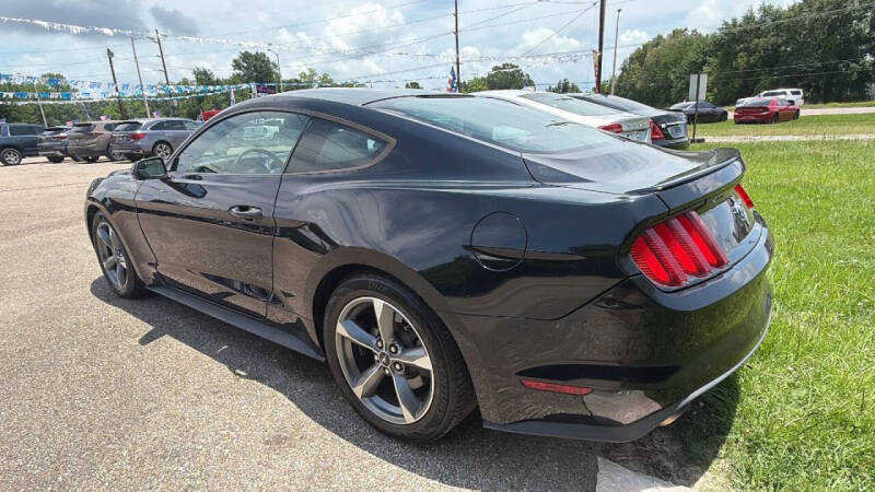 2016 Ford Mustang V6