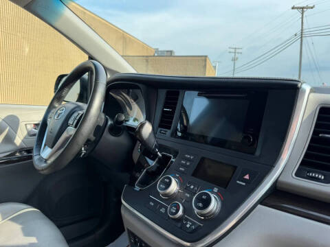 2017 Toyota Sienna