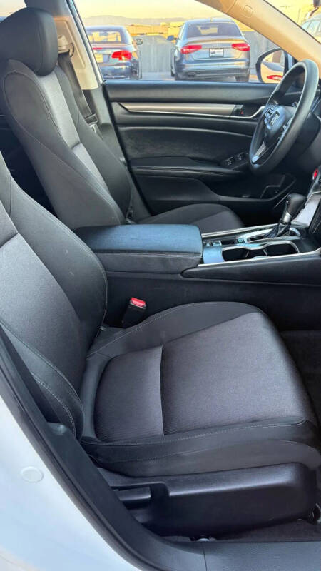 2019 Honda Accord LX