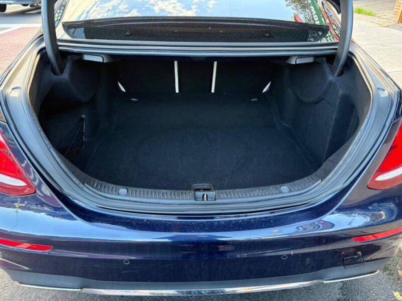 2017 Mercedes-Benz E-Class E 300 4MATIC