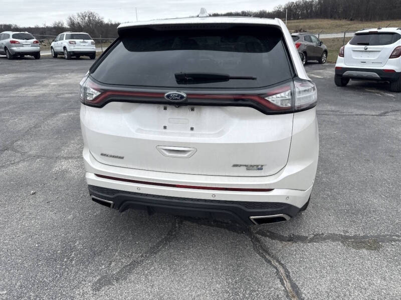 2016 Ford Edge Sport