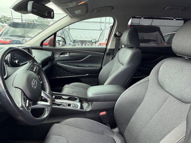 2019 Hyundai Santa Fe SEL 2.4L