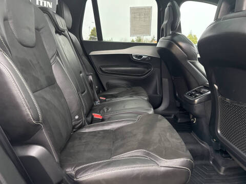 2017 Volvo XC90 T6 R-Design