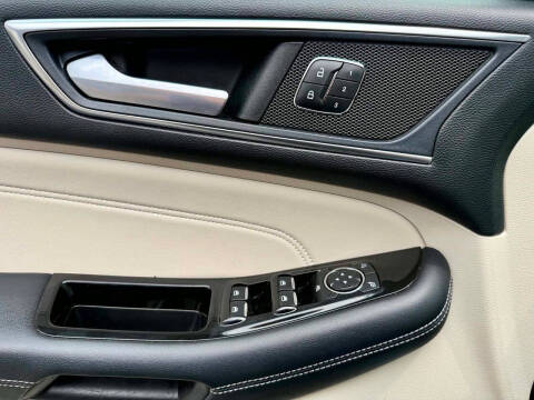 2018 Ford Edge Titanium
