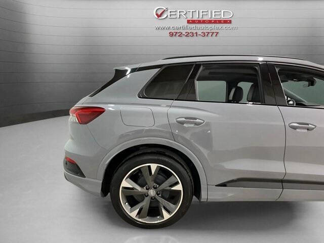 2024 Audi Q4 e-tron quattro Premium 55
