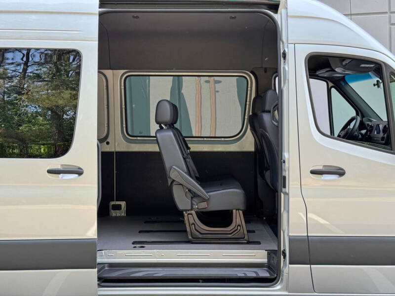 2024 Mercedes-Benz Sprinter