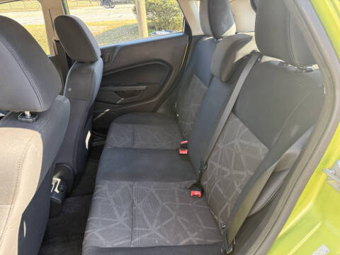 2011 Ford Fiesta SES