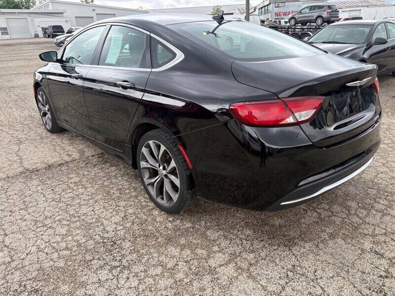 2016 Chrysler 200 C