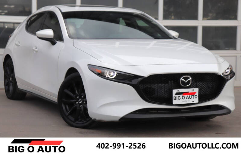 2022 Mazda Mazda3 Hatchback for sale at Big O Auto LLC in Omaha NE