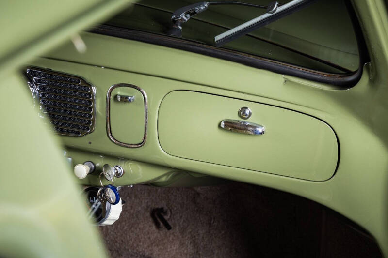 1954 Volkswagen Beetle