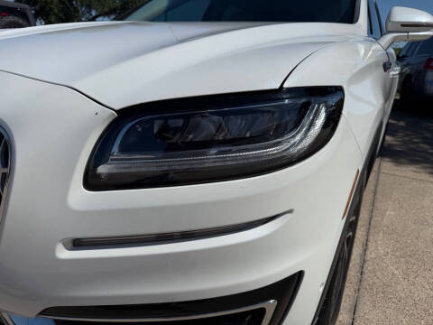 2020 Lincoln Nautilus Reserve