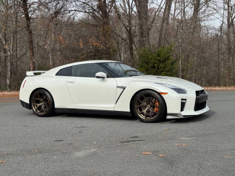 2014 Nissan GT-R Premium