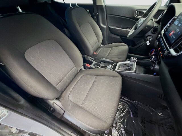 2021 Hyundai Venue SE