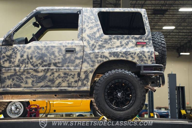 1996 GEO Tracker