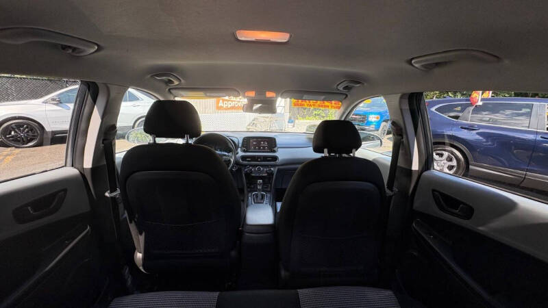 2021 Hyundai Kona SEL