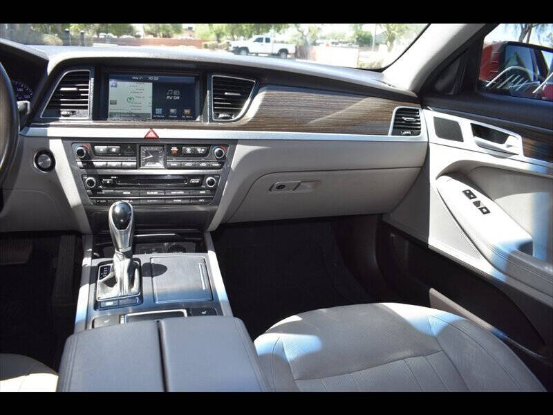 2015 Hyundai Genesis