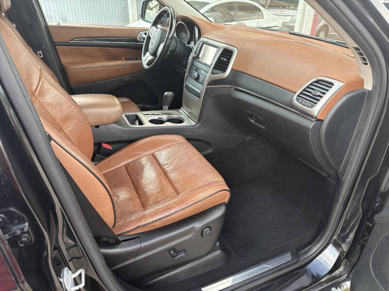 2012 Jeep Grand Cherokee Overland Summit