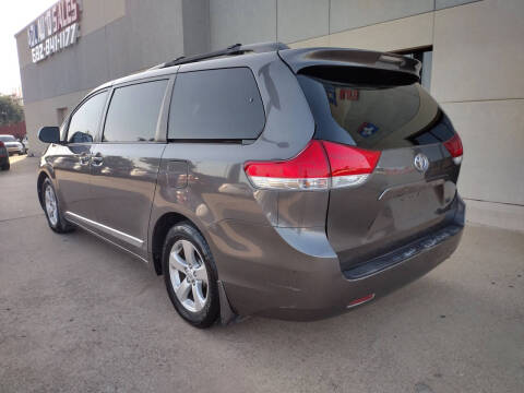 2013 Toyota Sienna