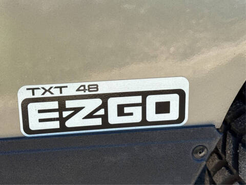 2015 E-Z-GO Golf Cart