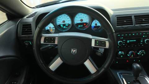 2008 Dodge Challenger SRT8