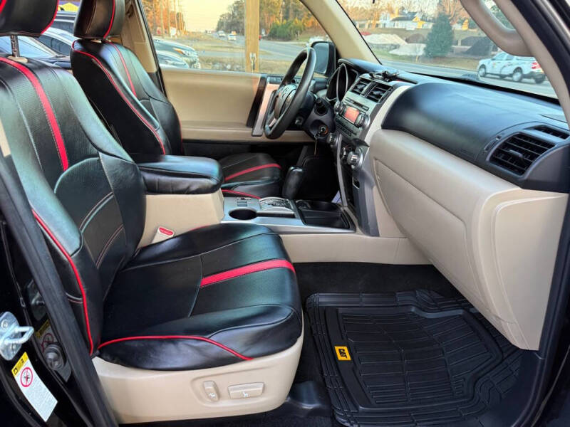 2013 Toyota 4Runner SR5