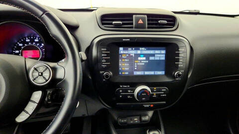 2019 Kia Soul +
