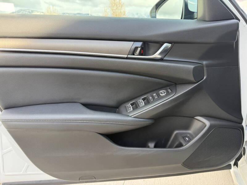 2022 Honda Accord LX