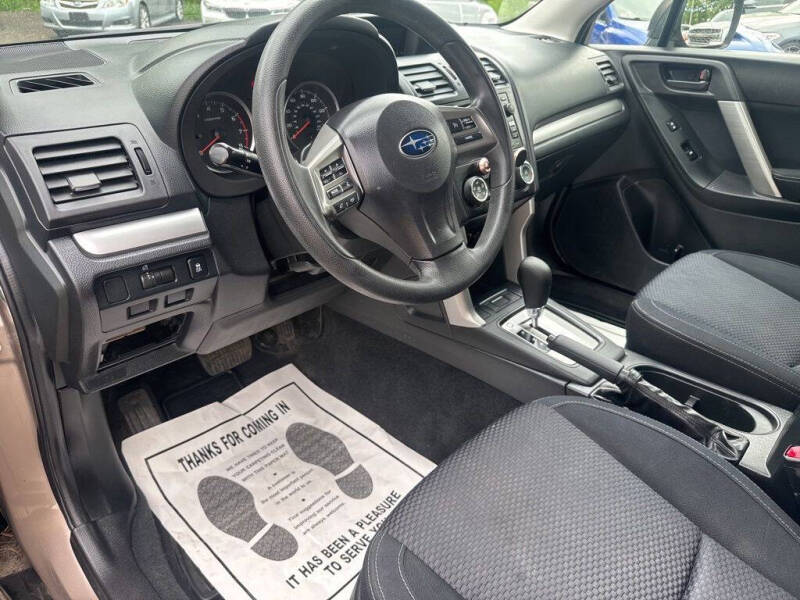 2014 Subaru Forester 2.5i