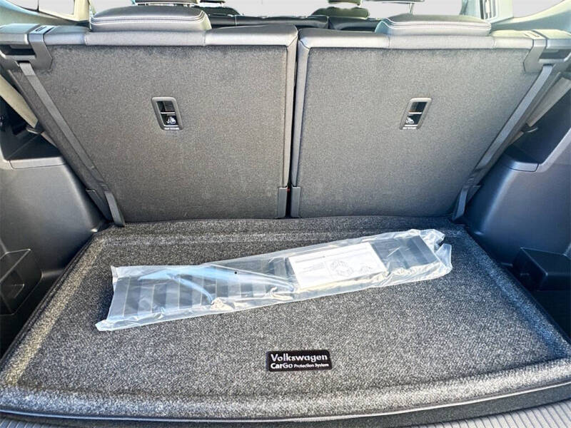 2026 Volkswagen Atlas SEL Premium R-Line 4Motion