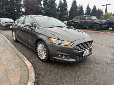2016 Ford Fusion Hybrid SE