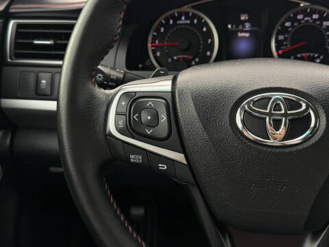 2015 Toyota Camry SE