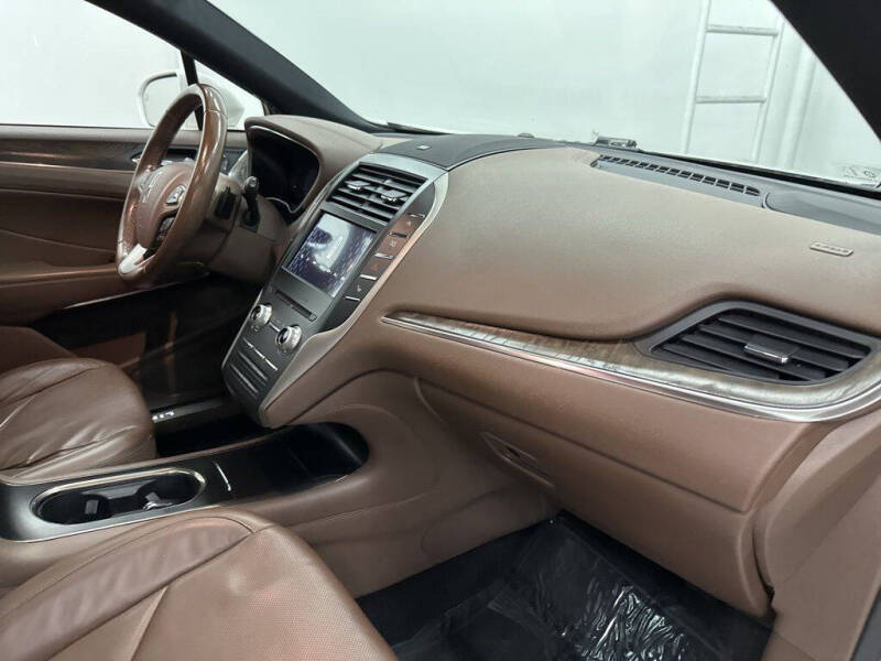 2017 Lincoln MKC Reserve