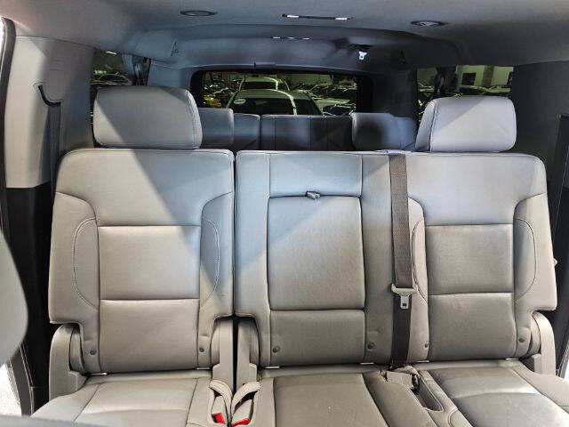 2019 Chevrolet Suburban LT