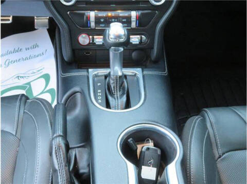 2022 Ford Mustang Mach 1