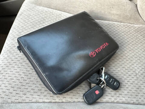 2004 Toyota Camry XLE