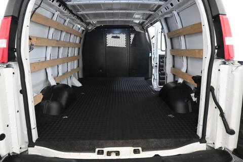 2023 Chevrolet Express 2500