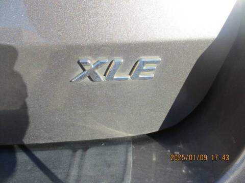 2016 Toyota Sienna XLE 8-Passenger