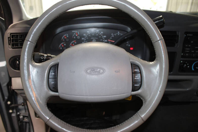 2000 Ford Excursion XLT